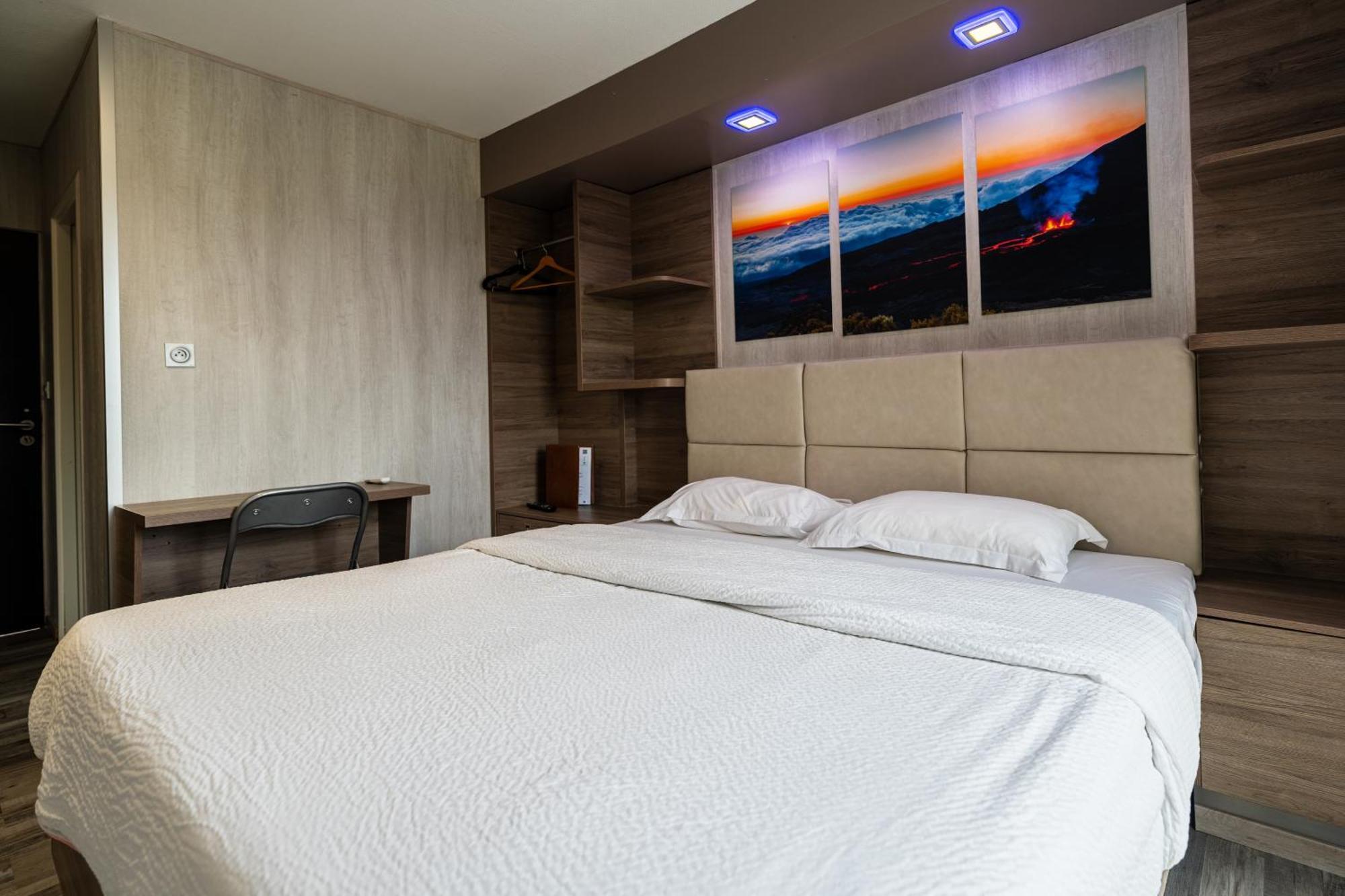 Hotel La Rocade Pamiers Kültér fotó